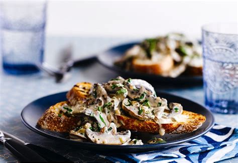 Roast beetroot soup with caramelised onion and blue cheese toasts The perfect vegetarian dinner party starter or midweek ...