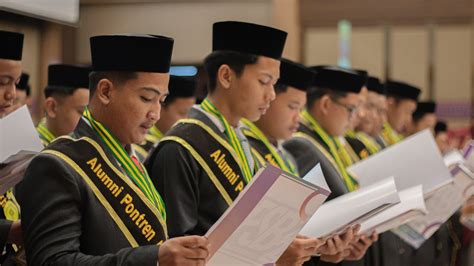 Madrasah Aliyah Al Ikhlas Sukses Menggelar Wisuda Santri Tahun Ajaran