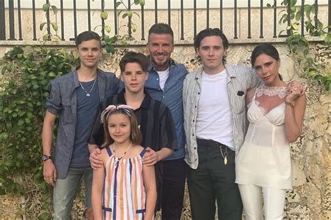 David Beckham Defiantly Kisses Daughter Harper On Lips Again Despite