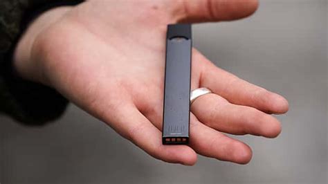 Anyone else have this problem/can explain the reason? Juul ends sale of mint-flavored e-cigarette pods in US | KSRO
