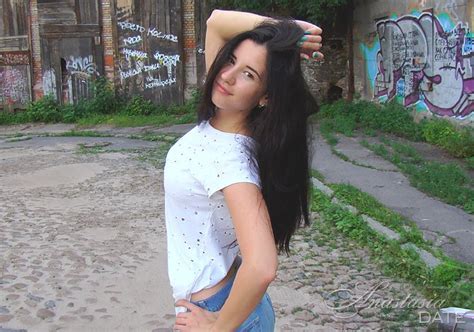 Mature Ukrainian Lady Alla From Kharkov 24 Yo Hair Color Brown