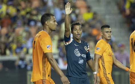 Giovani dos santos ramírez is a mexican professional footballer who plays for liga mx club américa. Giovani dos Santos debuta con América en la Leagues Cup