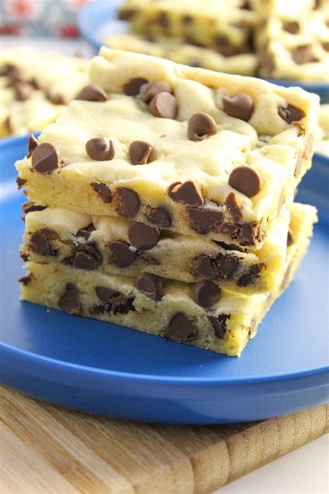 Lazy Chocolate Chip Cookie Bars Baking You Happier