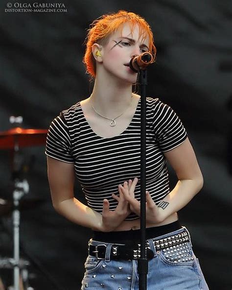 Bealonewparamore Paramore Band Hayley Paramore Foto Beatles The