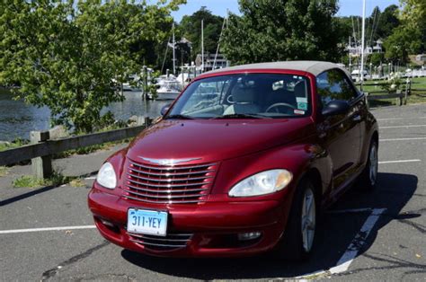 Red Chrysler Pt Cruiser Gt Convertible 2005