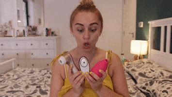 Sexy Sex Ed By HannahWitton Find Share On GIPHY