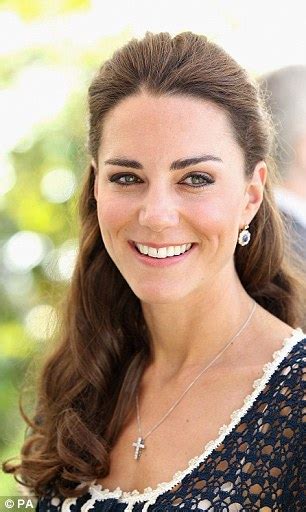 Duchess Of Cambridge Kate Middletons Eyebrows Spark Duchess Effect