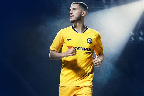 New Chelsea Away Kit 2018 19 Revealed Eden Hazard Models Yellow Nike