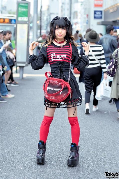 Harajuku Goth Girl In Hellcatpunks Corset Kreepsville 666 And Yosuke Harajuku Fashion Street