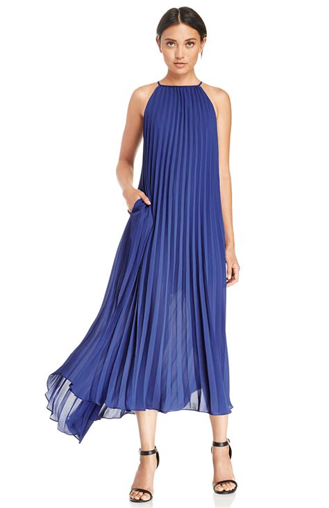 Line And Dot Pleated Maxi Dress In Royal Blue Dailylook