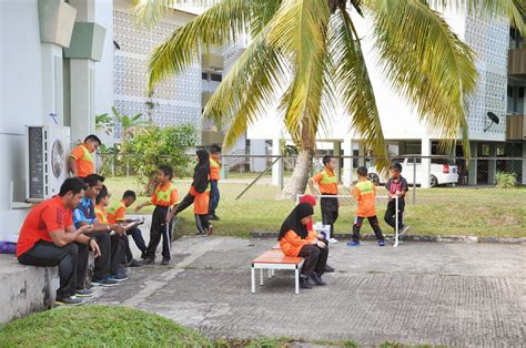 From wikipedia, the free encyclopedia. Jabatan Pendidikan KoKurikulum Cawangan Daerah Tutong: 9 ...