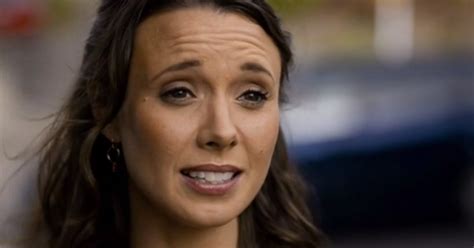 800 words season 4 is canceled by acorn tv for even more 800 words cancellation and renewal news, check out here. 800 Words Series 2 Episode 5 Recap - Reel Mockery