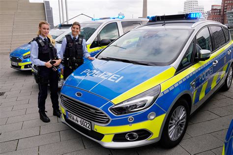 Auch Bundespolizei Wählt Ford S Max Als Streifenwagen Deutschland