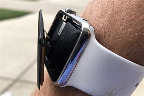 Bảng Giá Thay Pin Apple Watch Chính Hãng Lấy Ngay Tại Tphcm