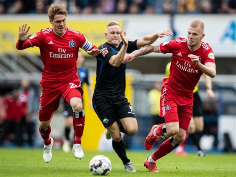 Willkommen auf der fanpage der 2. Aktuell bleibt der HSV in der 2. Bundesliga - Onefootball ...