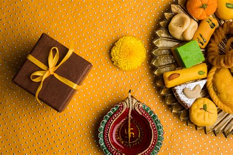 Best Diwali Mithai Ts For 2020 Delicious Traditional Indian Sweets From 15 States And Where