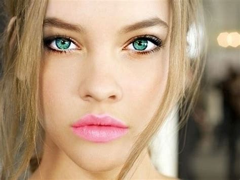 8 makeup tips for green eyed women