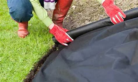 How Do You Lay Weed Barrier For A Vegetable Garden