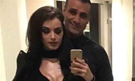 Wwe Star Paige Shares Feelings About Leaked Sex Tapes Daily Mail Online