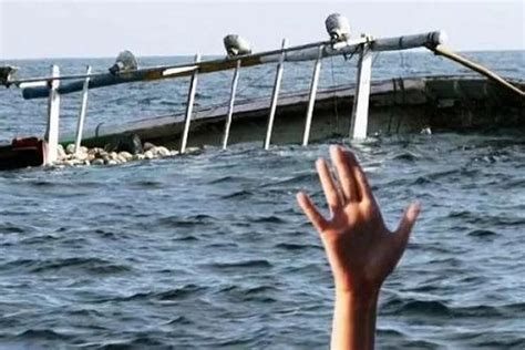 Kapal Safinatun Naja Tenggelam Di Selat Makassar Sinar Harapan