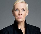 Annie Lennox Biography - Facts, Childhood, Family Life & Achievements