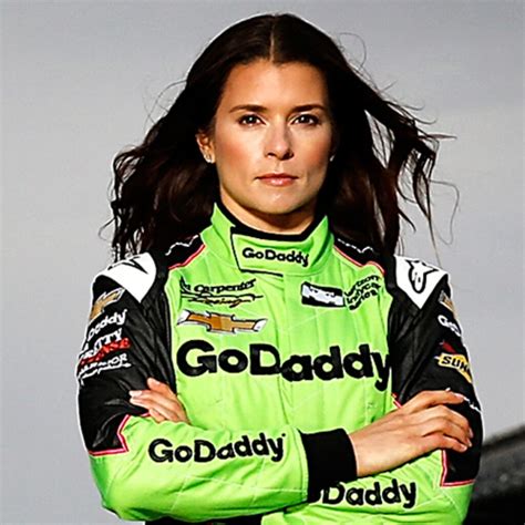 12 Best Race Car Drivers In The World 2023 Update Players Bio