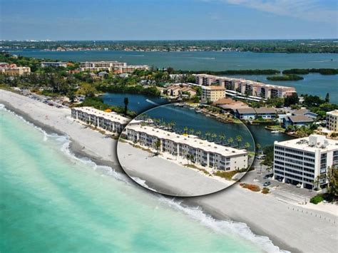 Sarasota Florida Vacation Rental Beachfront Condo Three Bedroom Heated Pool Free Boat