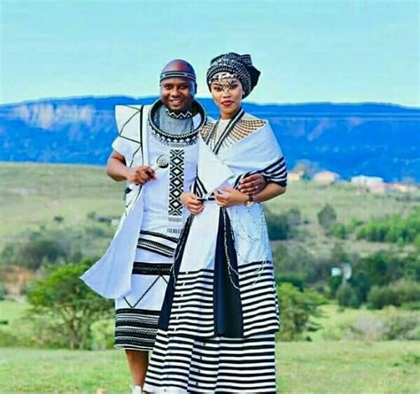 Clipkulture South African Couple In Xhosa Umbhaco Traditional Wedding