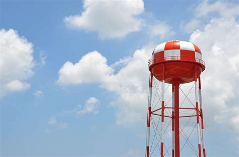 How Do Water Towers Work What To Know House Grail