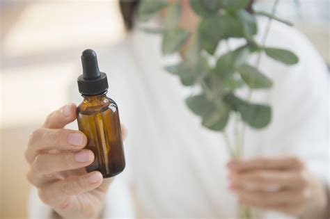 How To Use Essential Oils For Aromatherapy