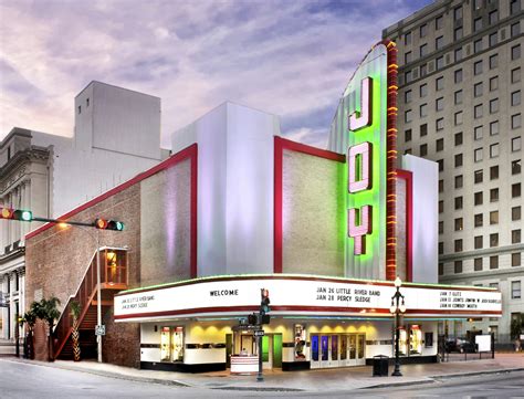Click here to find the best movie theaters in new orleans! French Market Inn French Quarter New Orleans New Orleans ...