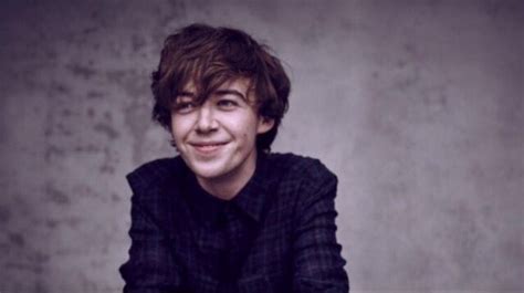 Watch hd movies online for free and download the latest movies. Alex lawther | Famosos actores, Chicos guapos, Famosos