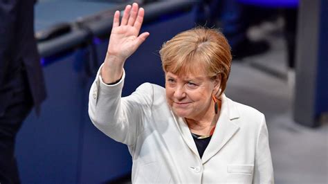 Merkel Genvalgt Som Kansler For Fjerde Gang Tv 2