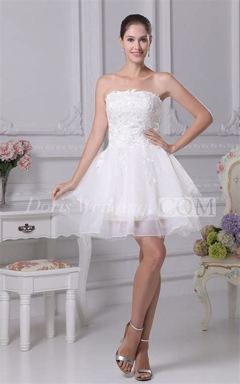 Sleeveless A Line Mini Tulle Overlay And Dress With Appliques Short