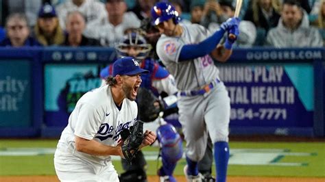 Mets Mesmerized By Dodgers Clayton Kershaw Who Earns 200th Win Of