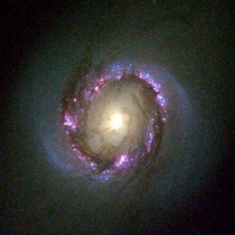 Hubbles Greatest Hits Spiral Galaxy Galaxy Ngc Hubble