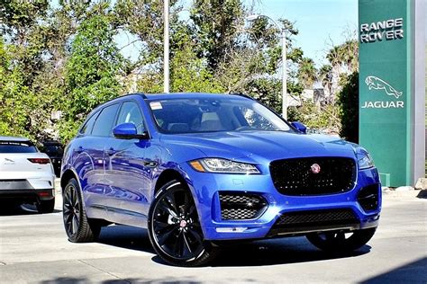 Our team of experts has decades of experience assessing things on wheels. New 2020 Jaguar F-PACE 25t R-Sport SUV for Sale #LA616972 ...