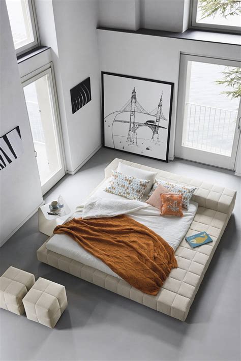 Maybe you would like to learn more about one of these? 40 Serenely Minimalist Bedrooms To Help You Embrace Simple ...