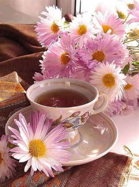 Pink Flowers And A Drink Coffee Club Coffee Art Coffee Lover Happy