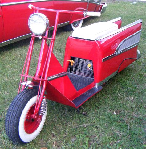 custom Cushman w/ fins-if George G. would have seen this, he would have