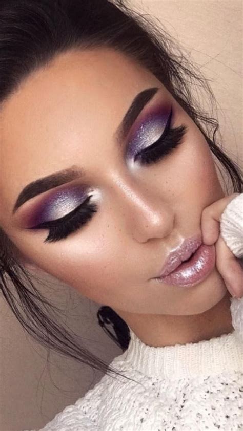 √ Purple Makeup Look