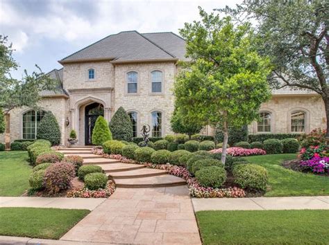 Frisco Tx Luxury Homes For Sale 1360 Homes Zillow