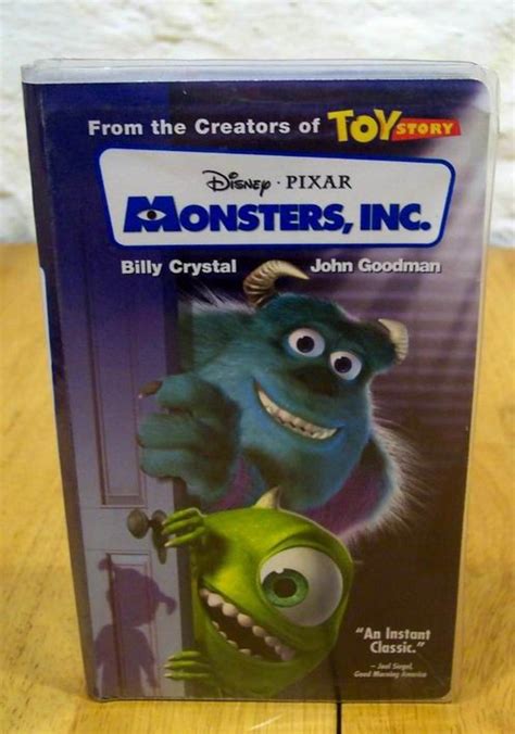 Estos son geniales para cualquier fiesta de monstruos. Walt Disney Pixar MONSTERS, INC. VHS VIDEO | eBay