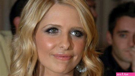 Nacktbilder Von Sarah Michelle Gellar Am Strand Free Sex Photos And