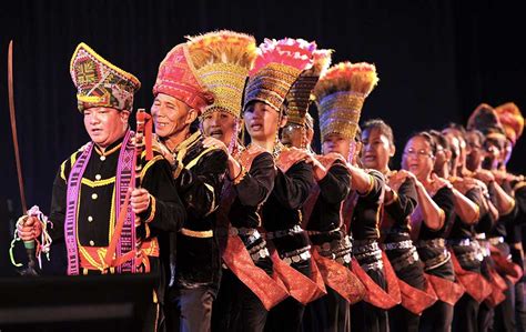 Hari raya doesn't have a fixed date each year. Upacara "Magavau" | Sambutan Hari Gawai dan Kaamatan ...