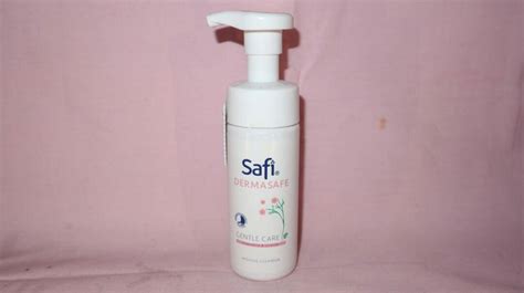 Check out our ingredient analysis to see if it's right for your skin. 5 Produk Safi Dermasafe, Perawatan untuk Kulit Sensitif