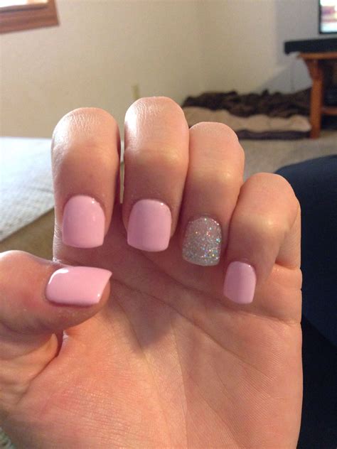 Riesige auswahl & attraktive angebote! Light pink with silver glitter accent nail | nails ...