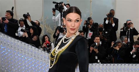 model announces second pregnancy with public bump debut more pregnant stars at the met gala