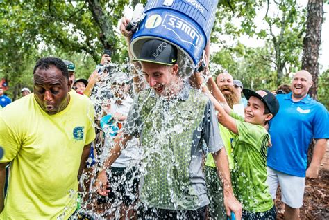 Wysocki Dominates After Delay For Repeat Pdga World
