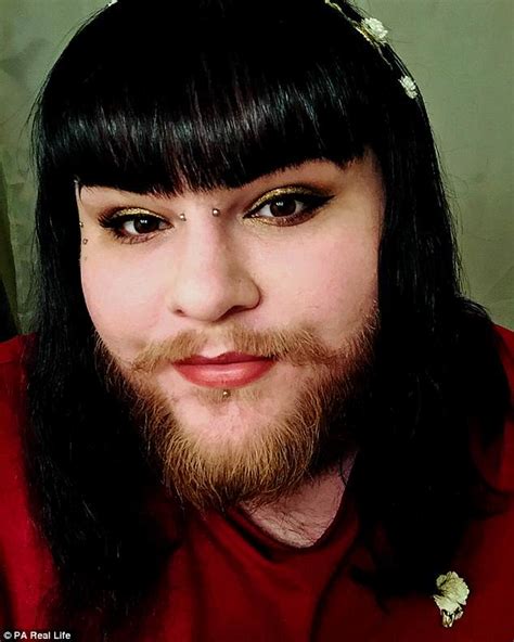 Nova Galaxia Grows A Full Beard After 15 Years Of Shaving Her Face